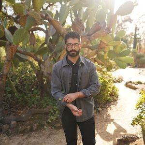 Meet your Posher, Amir